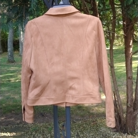 NWOT WHBM Women Sz LP Cropped Faux Suede Jacket Brown, Front Zip Spread Collar - Picture 8 of 12
